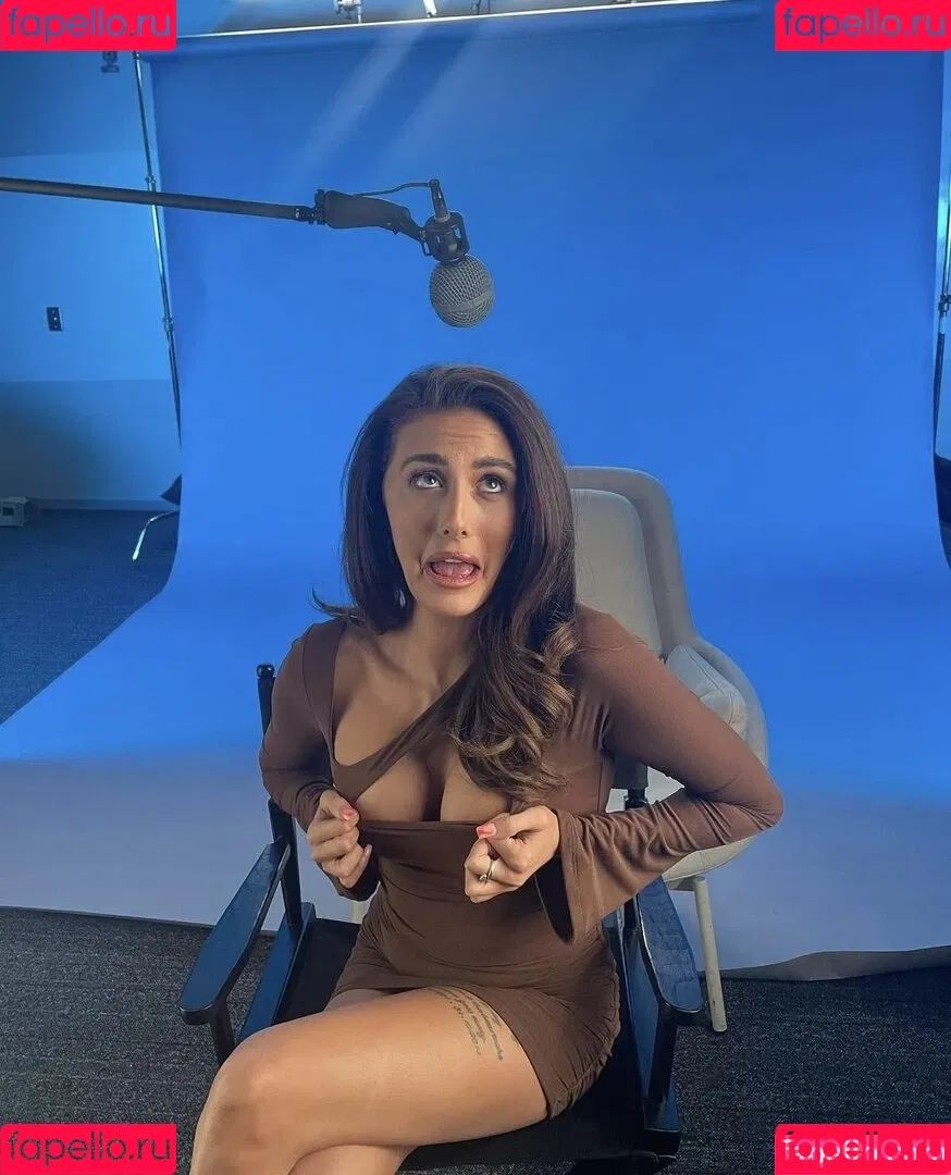 Chloe Veitch / chloeveitchofficial Onlyfans Photo Gallery 