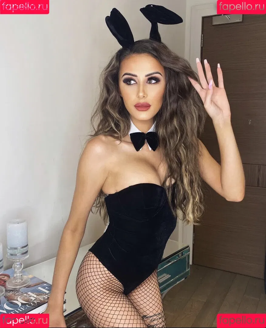 Chloe Veitch / chloeveitchofficial Onlyfans Photo Gallery 