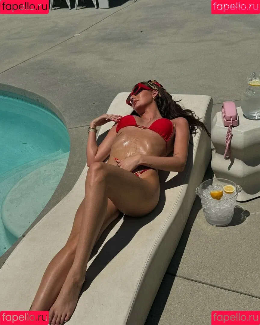 Chloe Veitch / chloeveitchofficial Onlyfans Photo Gallery 