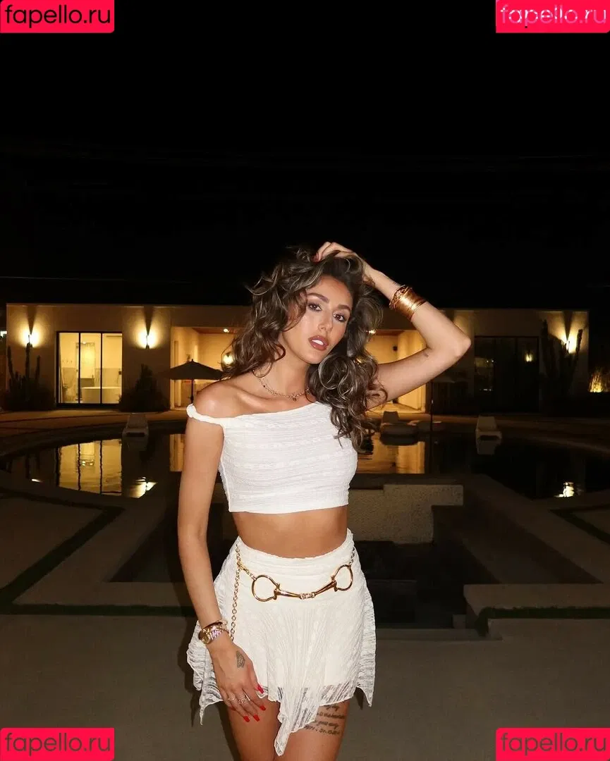 Chloe Veitch / chloeveitchofficial Onlyfans Photo Gallery 
