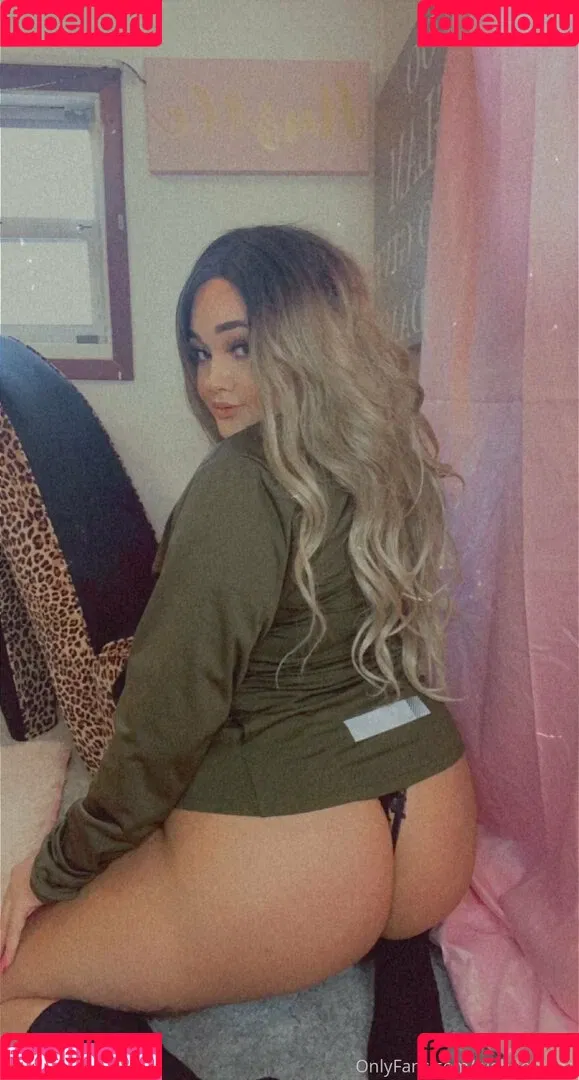 bigboobjada / https: / jada.bell3.0 Onlyfans Photo Gallery 