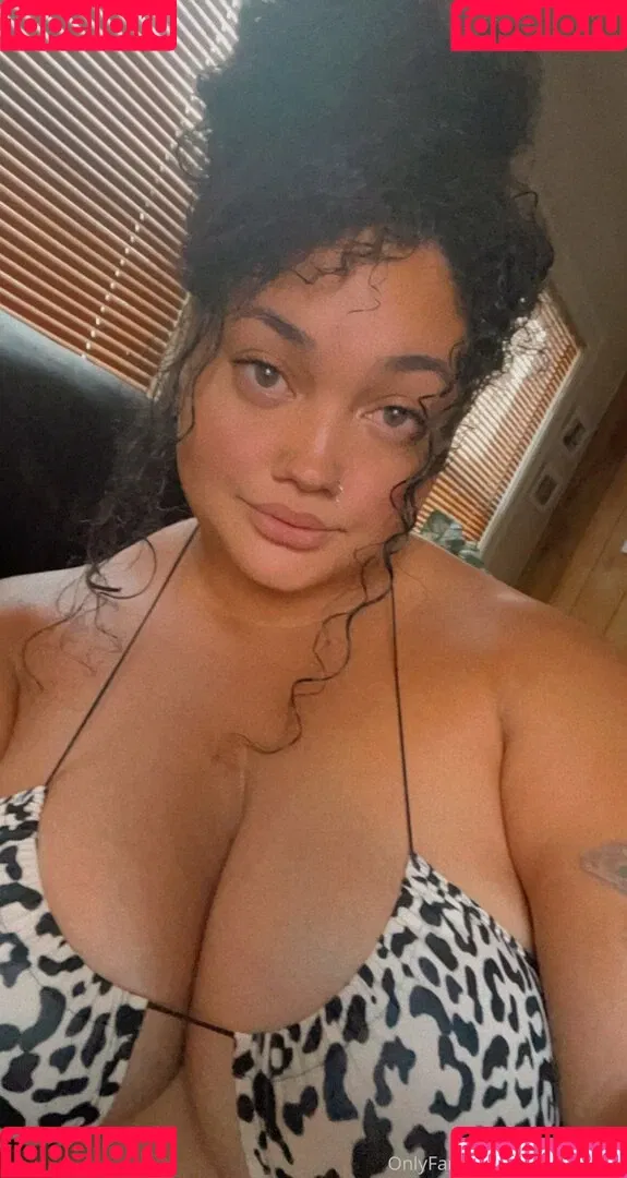 bigboobjada / https: / jada.bell3.0 Onlyfans Photo Gallery 