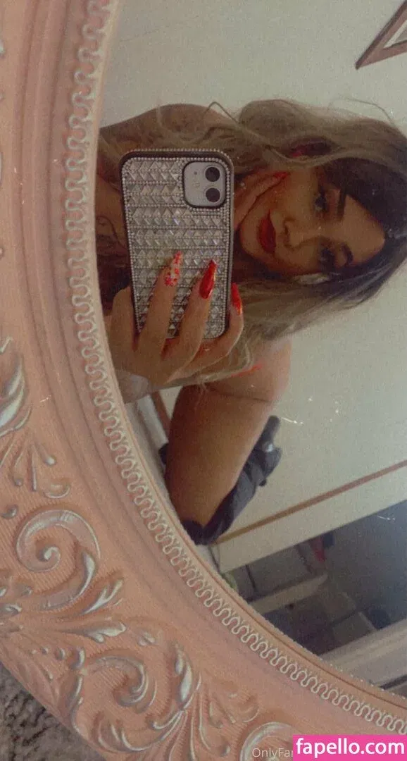 bigboobjada / https: / jada.bell3.0 Onlyfans Photo Gallery 