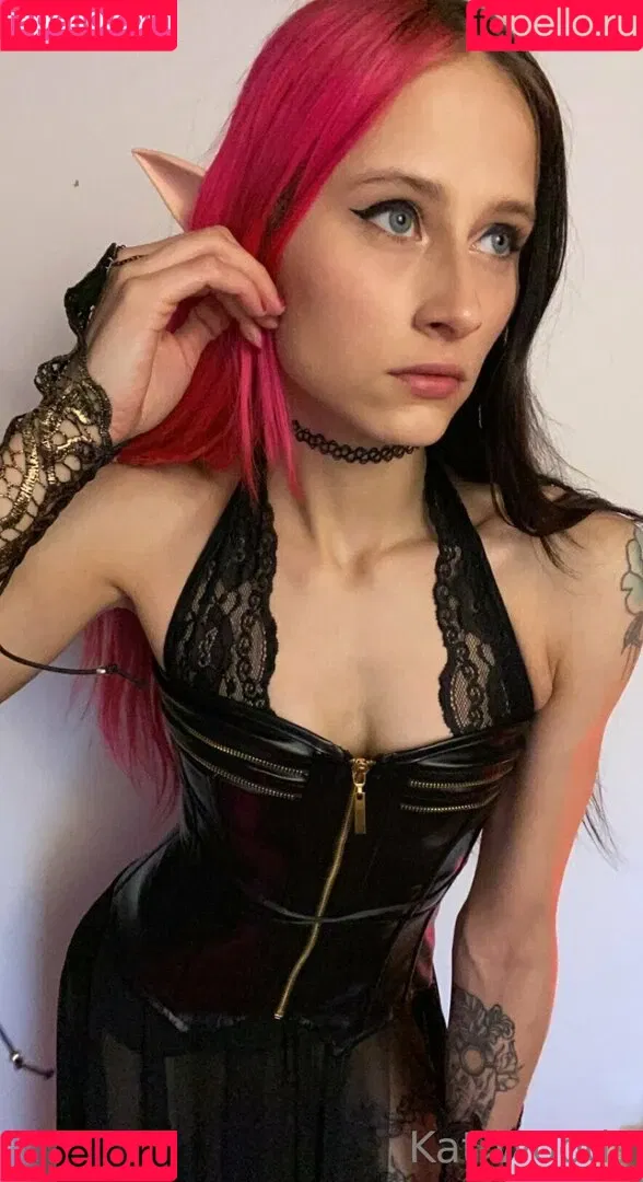 KatWoods / Katsstoned Onlyfans Photo Gallery 