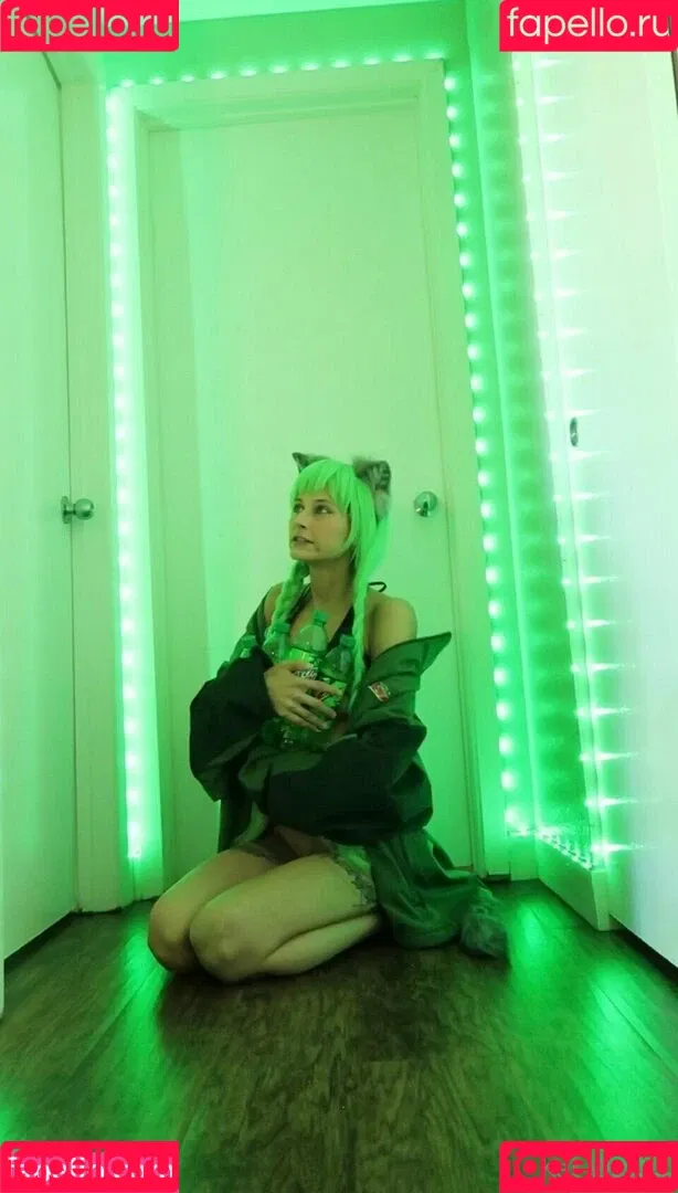 KatWoods / Katsstoned Onlyfans Photo Gallery 