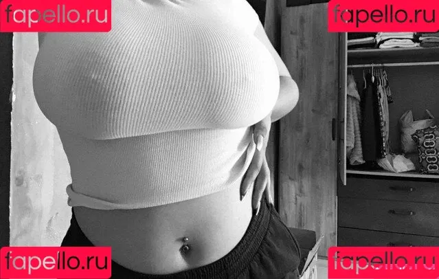 LegendaryBooty / ioana_hell Onlyfans Photo Gallery 