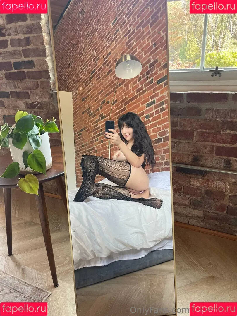 ForestFayee / forest.fayee / forestfaye Onlyfans Photo Gallery 
