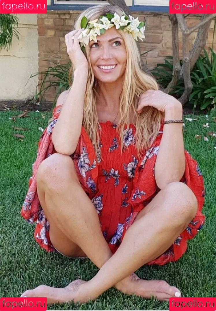 Torrie Wilson / torriewilson Onlyfans Photo Gallery 