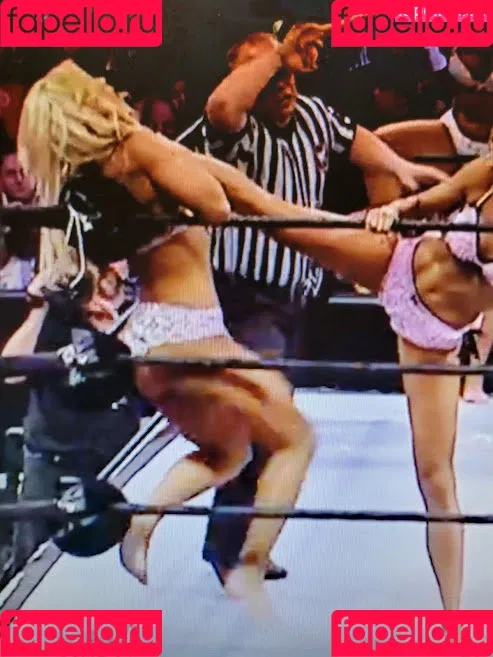 Torrie Wilson / torriewilson Onlyfans Photo Gallery 