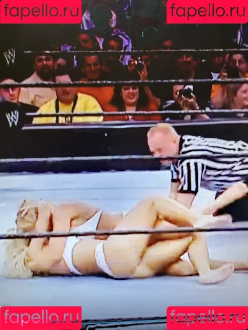 Torrie Wilson / torriewilson Onlyfans Photo Gallery 