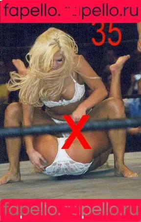 Torrie Wilson / torriewilson Onlyfans Photo Gallery 