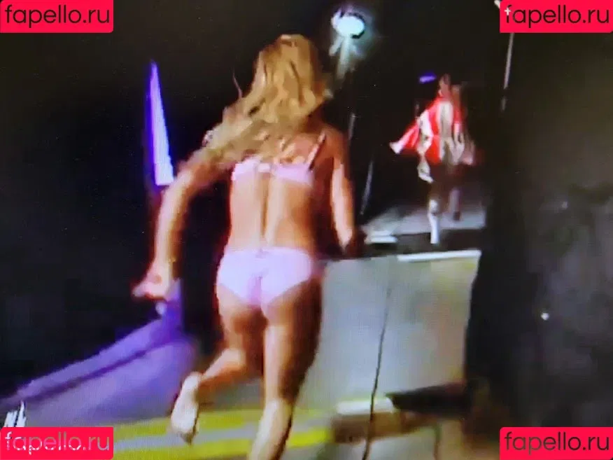 Torrie Wilson / torriewilson Onlyfans Photo Gallery 