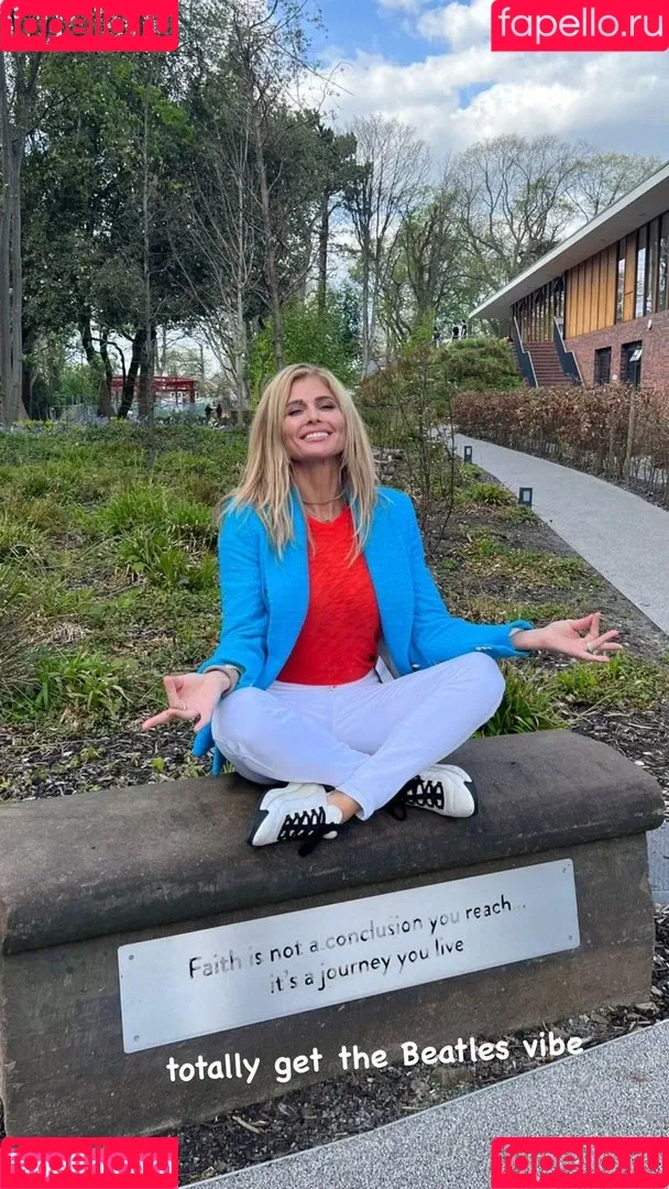 Torrie Wilson / torriewilson Onlyfans Photo Gallery 