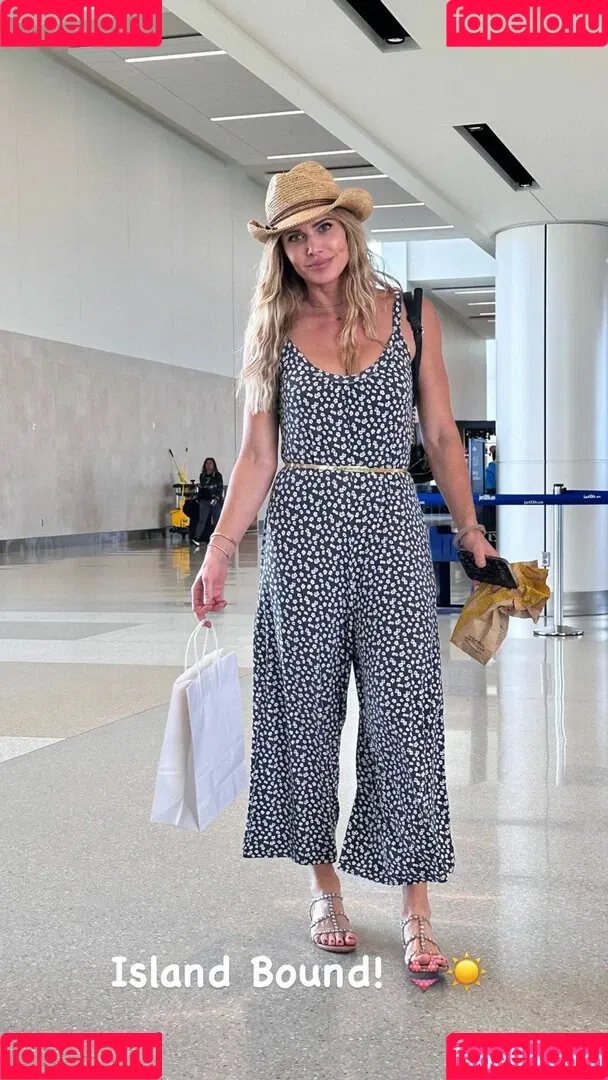 Torrie Wilson / torriewilson Onlyfans Photo Gallery 