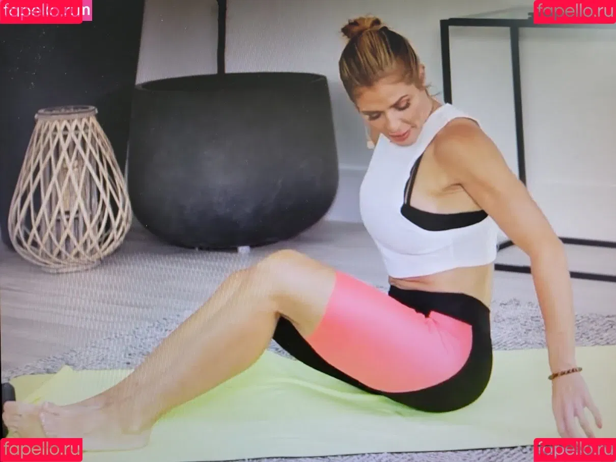 Torrie Wilson / torriewilson Onlyfans Photo Gallery 