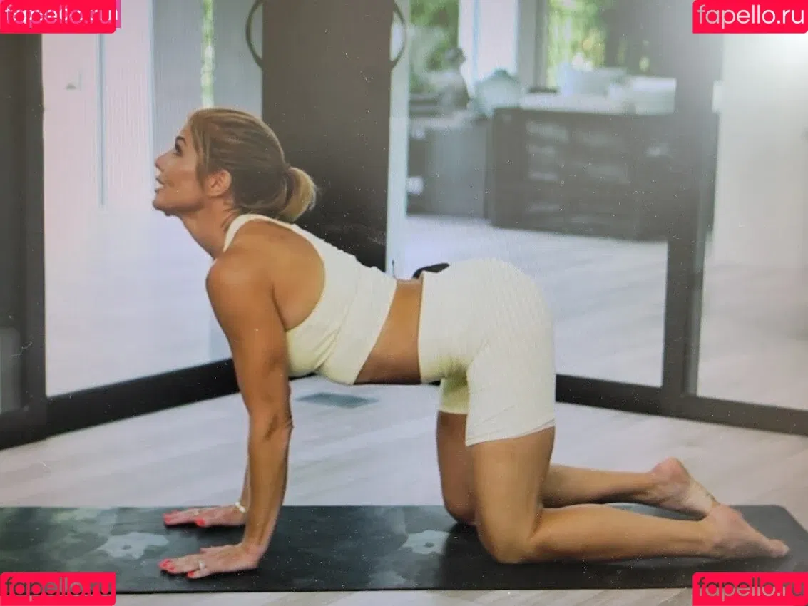 Torrie Wilson / torriewilson Onlyfans Photo Gallery 