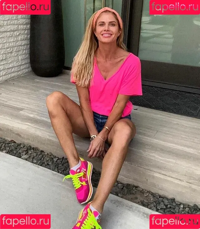 Torrie Wilson / torriewilson Onlyfans Photo Gallery 