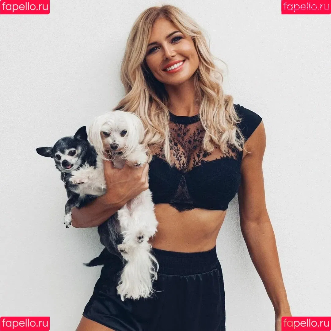 Torrie Wilson / torriewilson Onlyfans Photo Gallery 