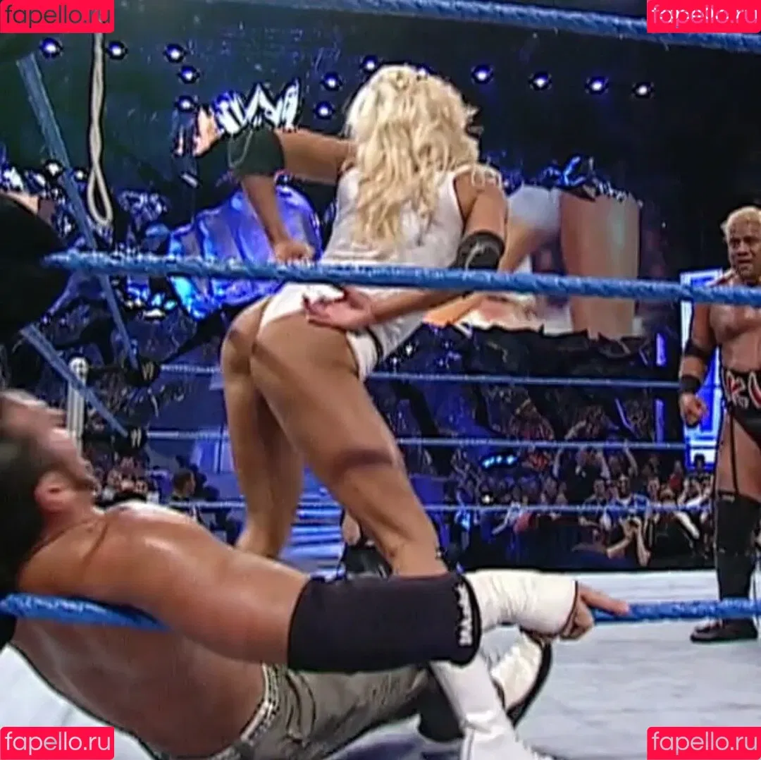 Torrie Wilson / torriewilson Onlyfans Photo Gallery 