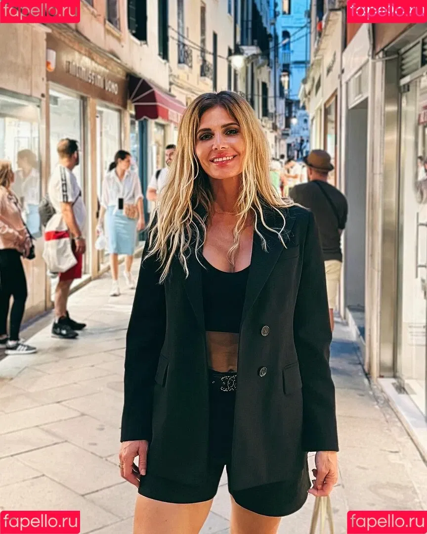 Torrie Wilson / torriewilson Onlyfans Photo Gallery 