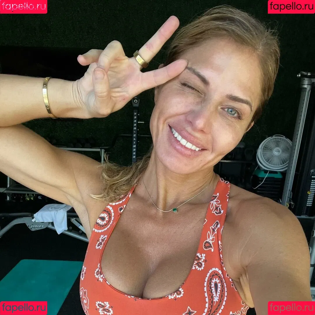 Torrie Wilson / torriewilson Onlyfans Photo Gallery 