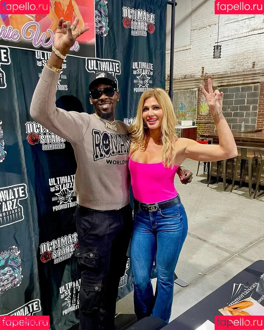 Torrie Wilson / torriewilson Onlyfans Photo Gallery 