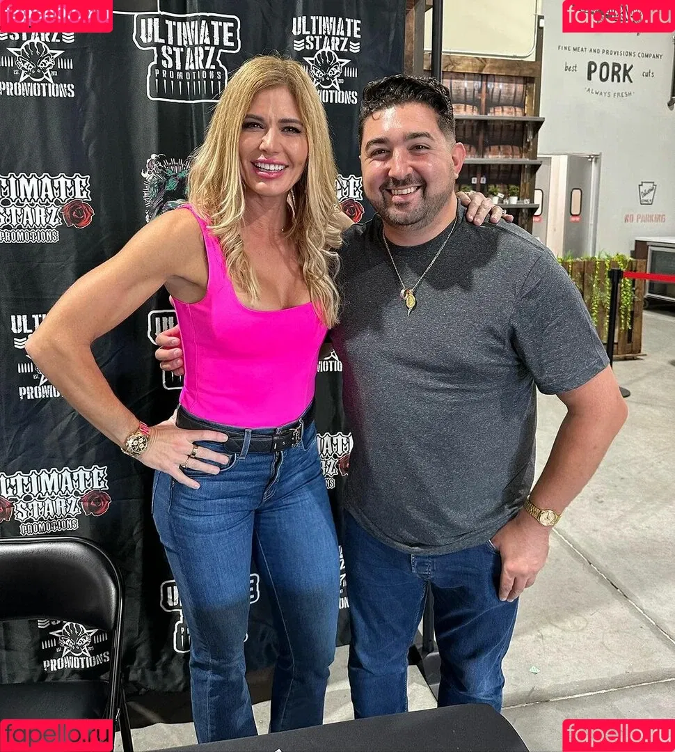 Torrie Wilson / torriewilson Onlyfans Photo Gallery 