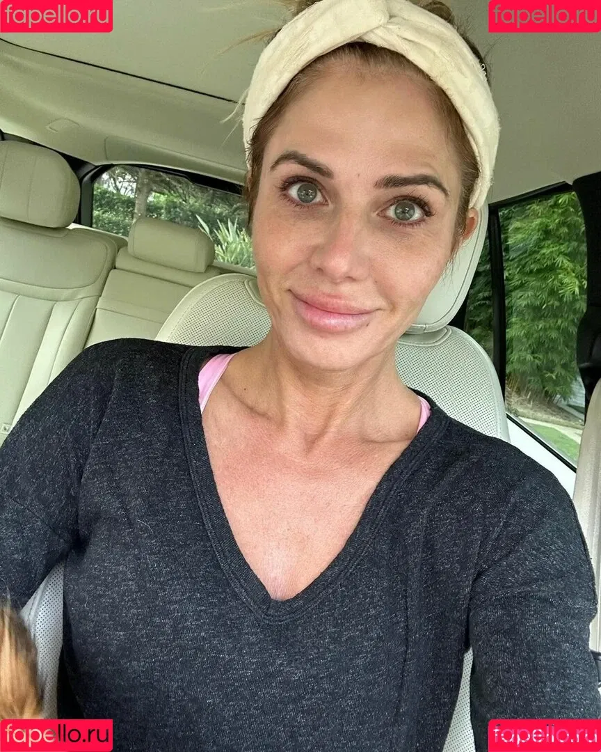 Torrie Wilson / torriewilson Onlyfans Photo Gallery 