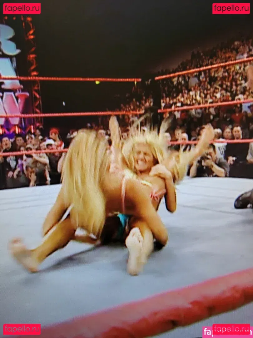 Torrie Wilson / torriewilson Onlyfans Photo Gallery 