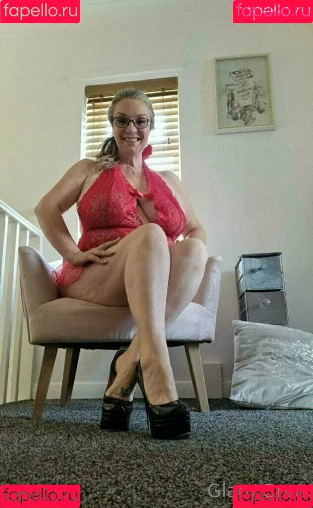 carla.anngg / glamgran56 Onlyfans Photo Gallery 