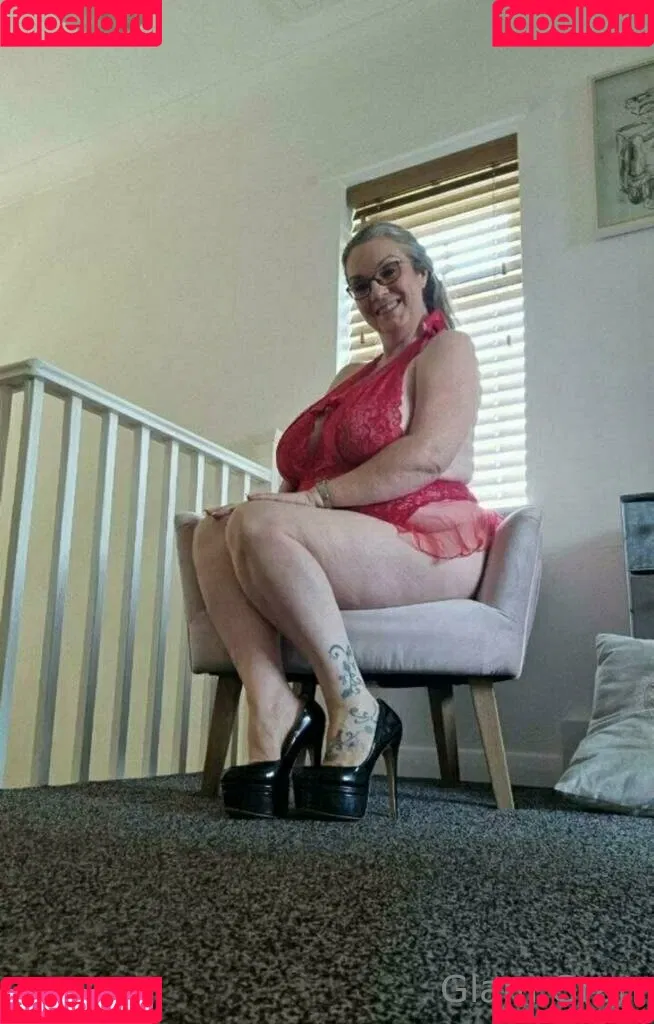 carla.anngg / glamgran56 Onlyfans Photo Gallery 