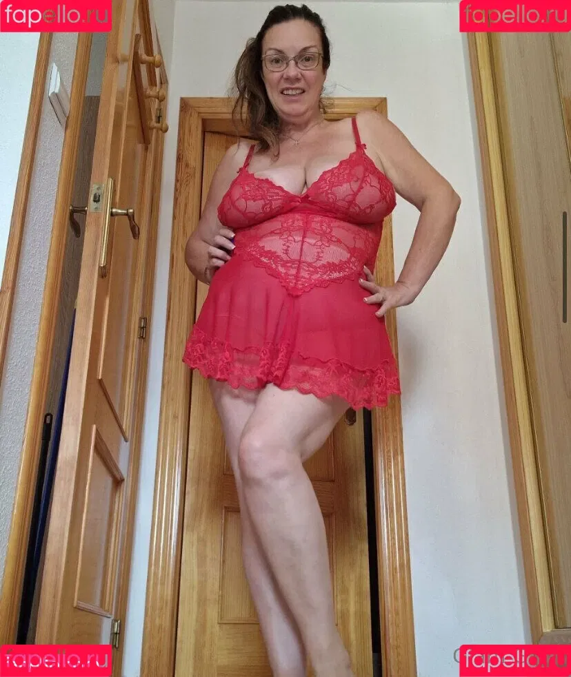 carla.anngg / glamgran56 Onlyfans Photo Gallery 