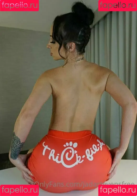 Jada Stevens / jadastevens / jadastevens420 Onlyfans Photo Gallery 