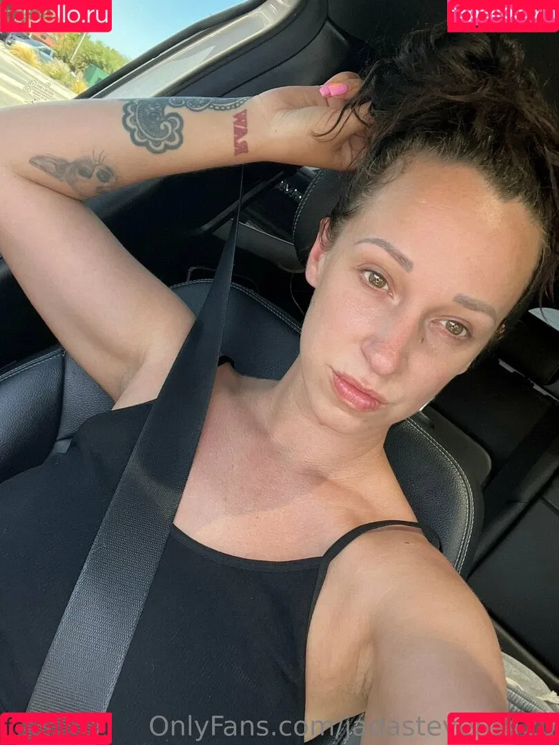 Jada Stevens / jadastevens / jadastevens420 Onlyfans Photo Gallery 
