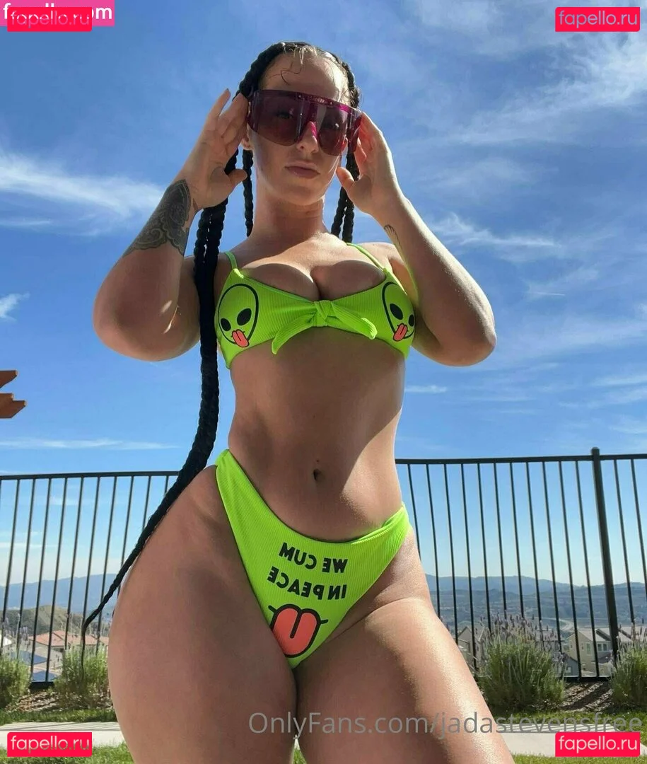 Jada Stevens / jadastevens / jadastevens420 Onlyfans Photo Gallery 