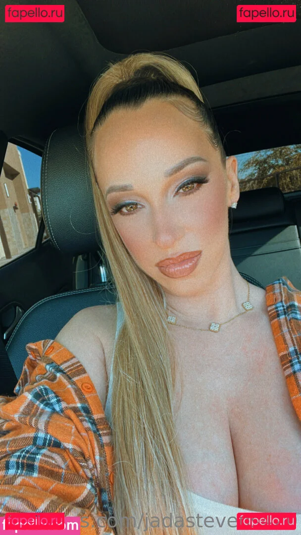 Jada Stevens / jadastevens / jadastevens420 Onlyfans Photo Gallery 