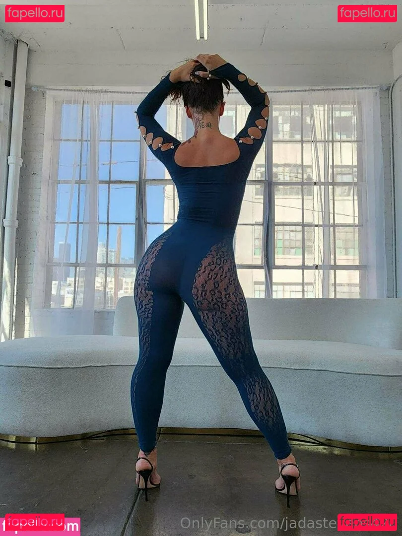 Jada Stevens / jadastevens / jadastevens420 Onlyfans Photo Gallery 