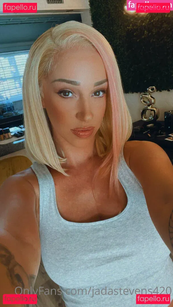 Jada Stevens / jadastevens / jadastevens420 Onlyfans Photo Gallery 