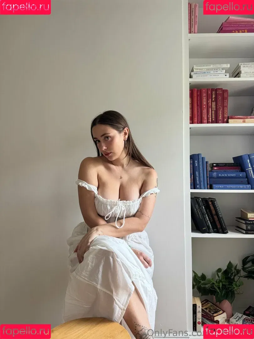 Charlee / Lee Phillips / c.har.lee Onlyfans Photo Gallery 