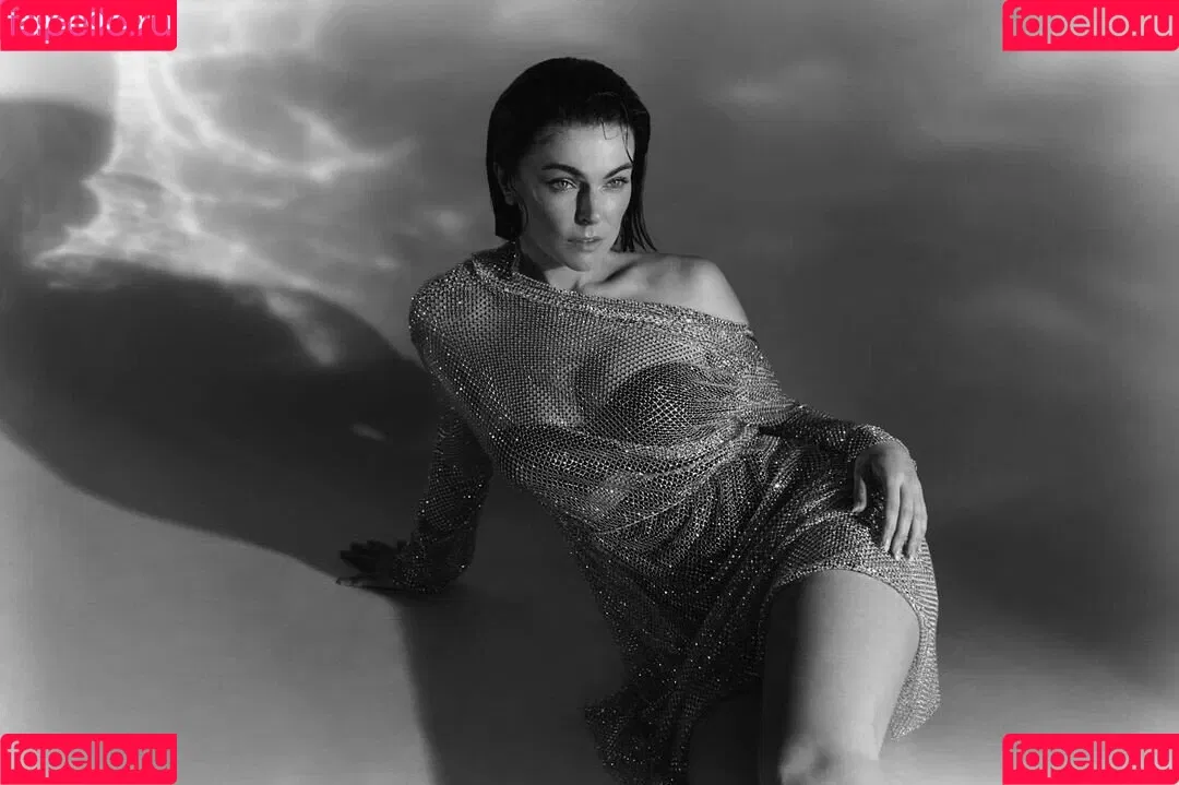 Serinda Swan / serindaswan Onlyfans Photo Gallery 
