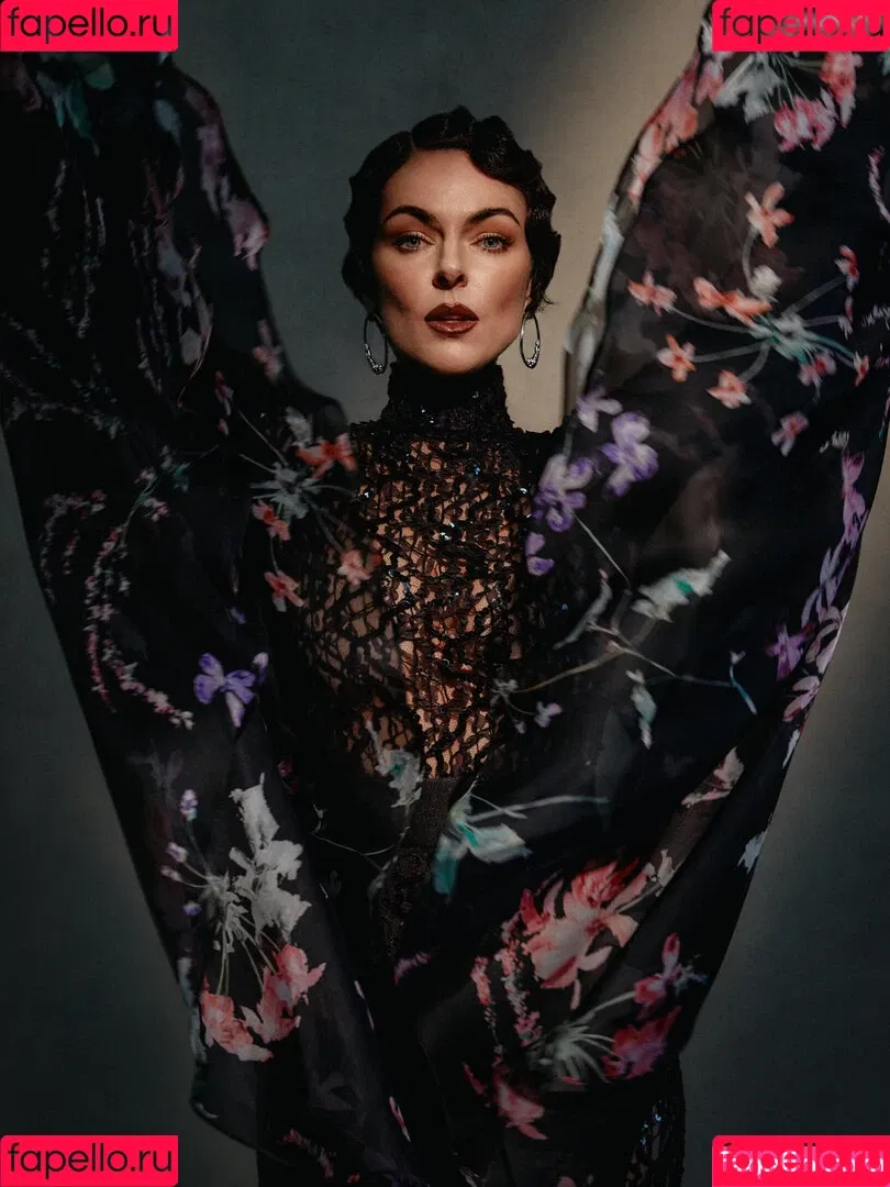 Serinda Swan / serindaswan Onlyfans Photo Gallery 