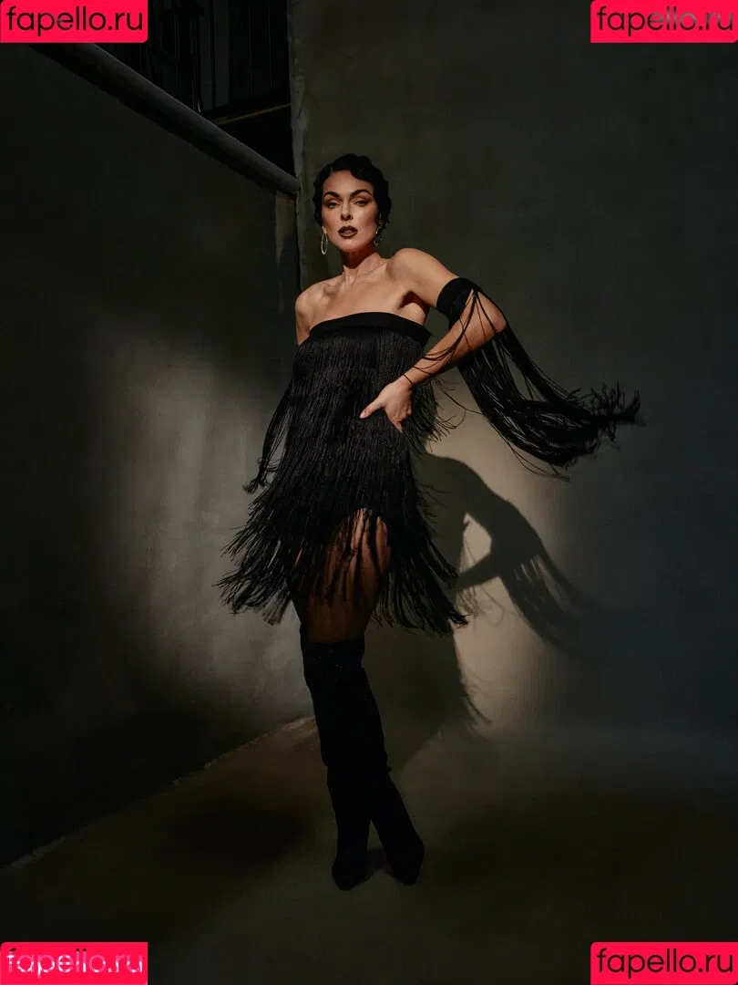 Serinda Swan / serindaswan Onlyfans Photo Gallery 