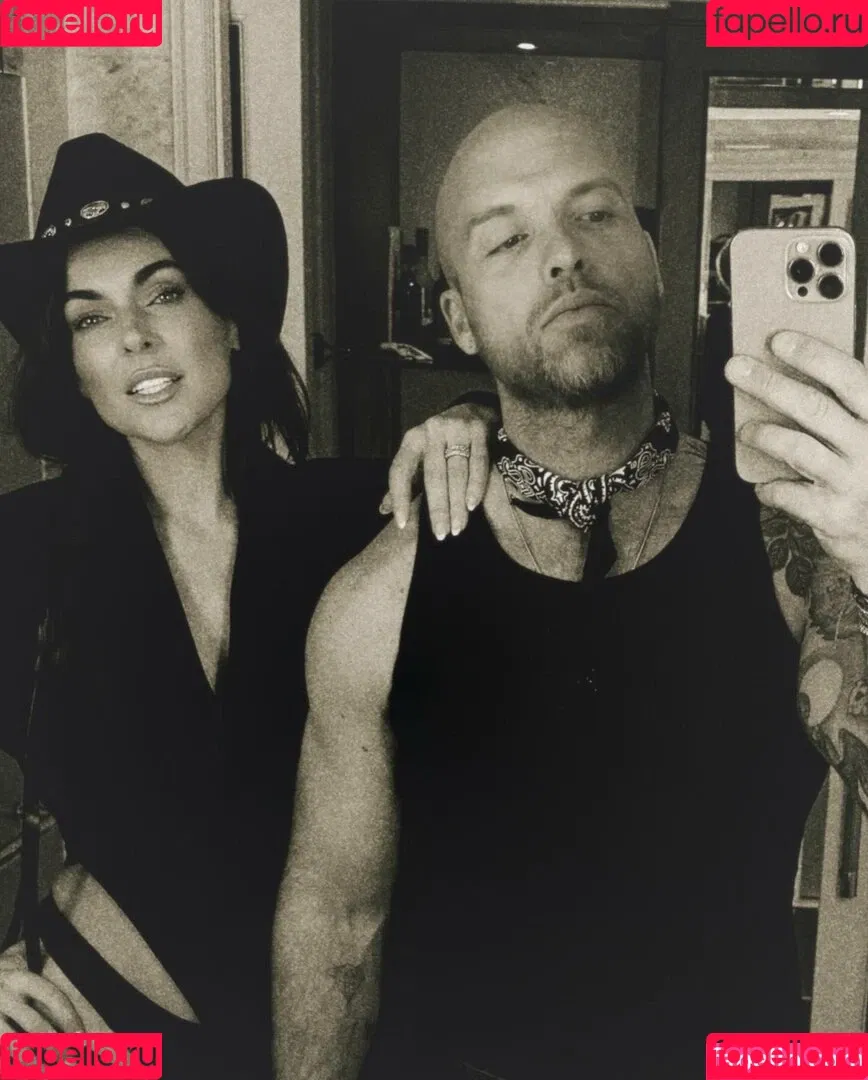 Serinda Swan / serindaswan Onlyfans Photo Gallery 