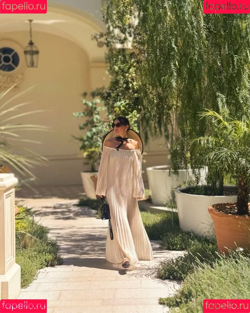 Serinda Swan / serindaswan Onlyfans Photo Gallery 