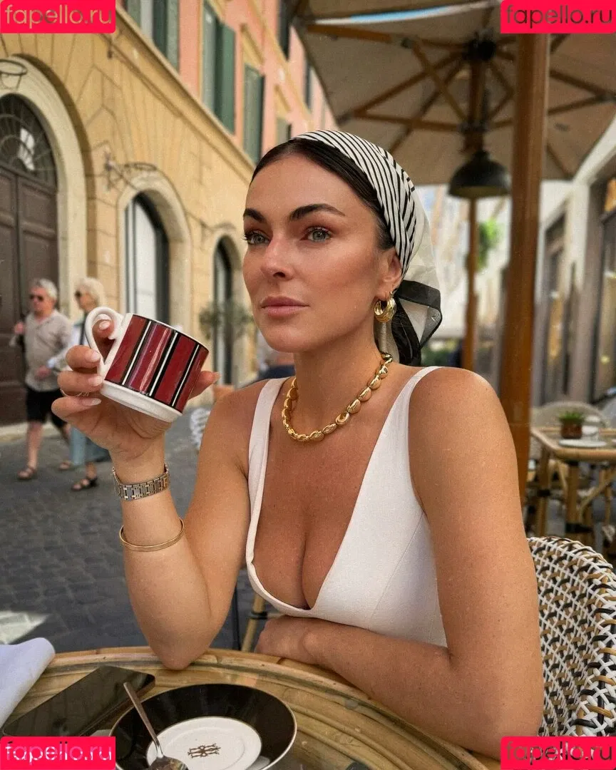 Serinda Swan / serindaswan Onlyfans Photo Gallery 