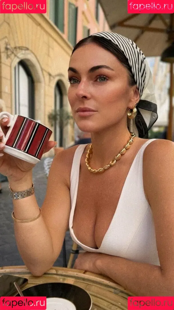 Serinda Swan / serindaswan Onlyfans Photo Gallery 
