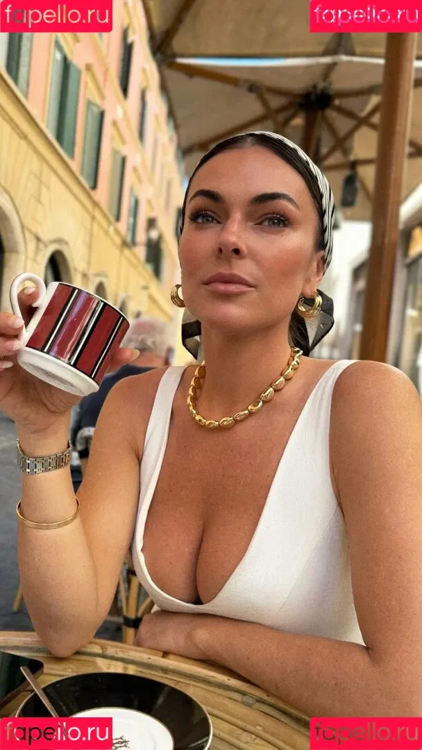 Serinda Swan / serindaswan Onlyfans Photo Gallery 