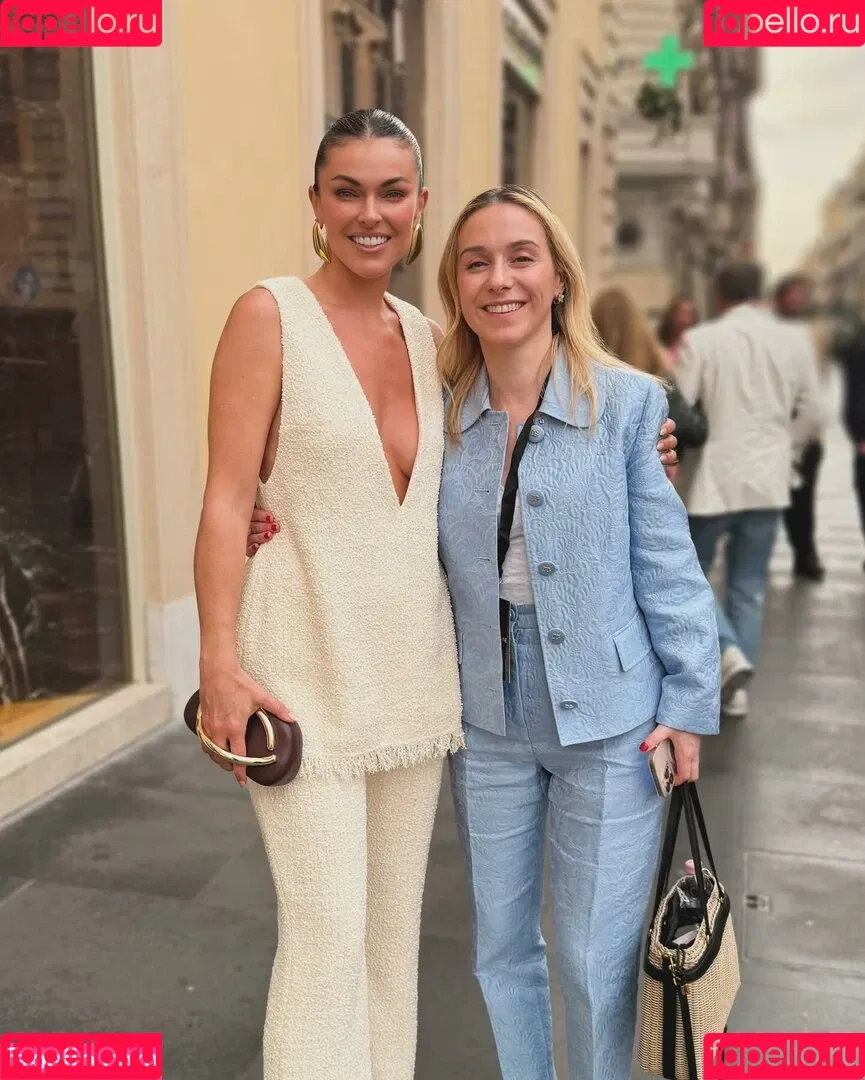 Serinda Swan / serindaswan Onlyfans Photo Gallery 