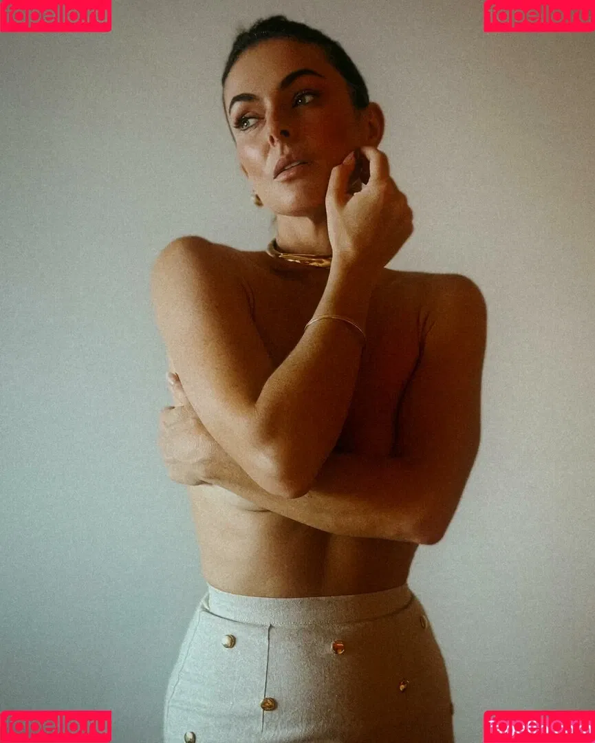 Serinda Swan / serindaswan Onlyfans Photo Gallery 