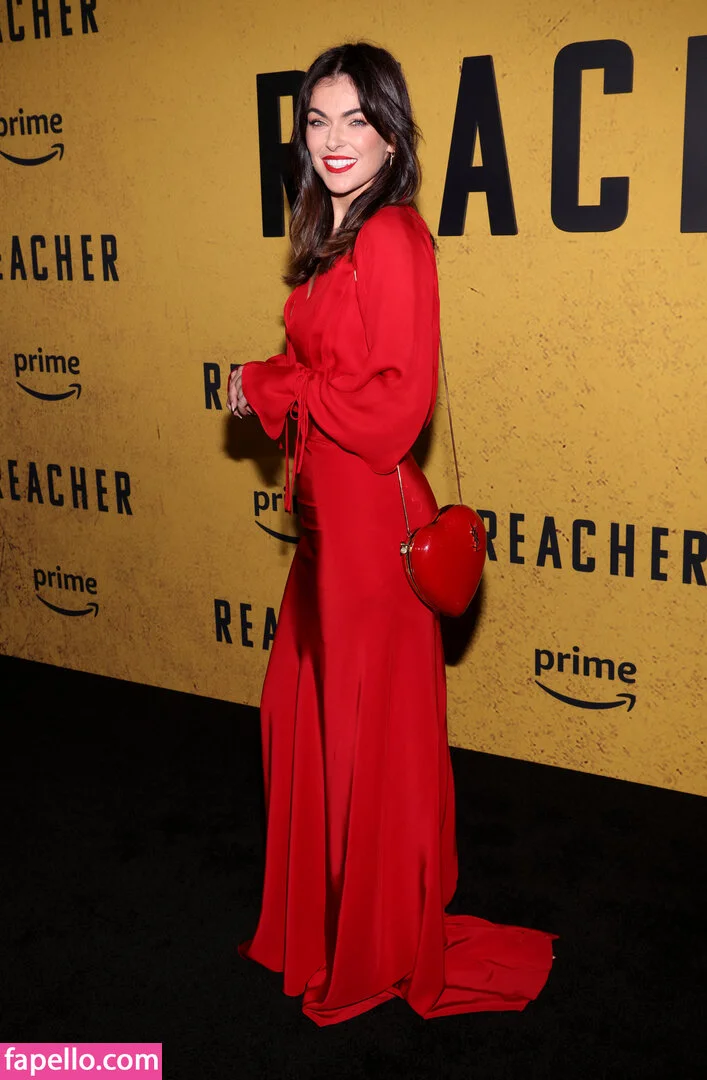 Serinda Swan / serindaswan Onlyfans Photo Gallery 